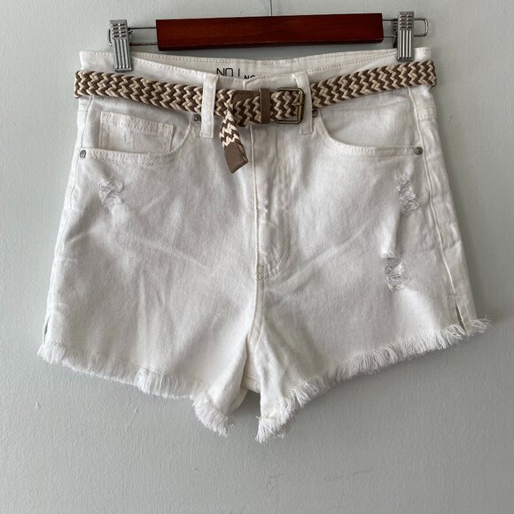 No Boundaries White Distressed Cut Off Shorts With Belt Juniors 7 - Picture 1 of 5